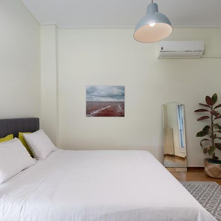 Homely Apt In Neapoli, Exarcheia Athena Bagian luar foto