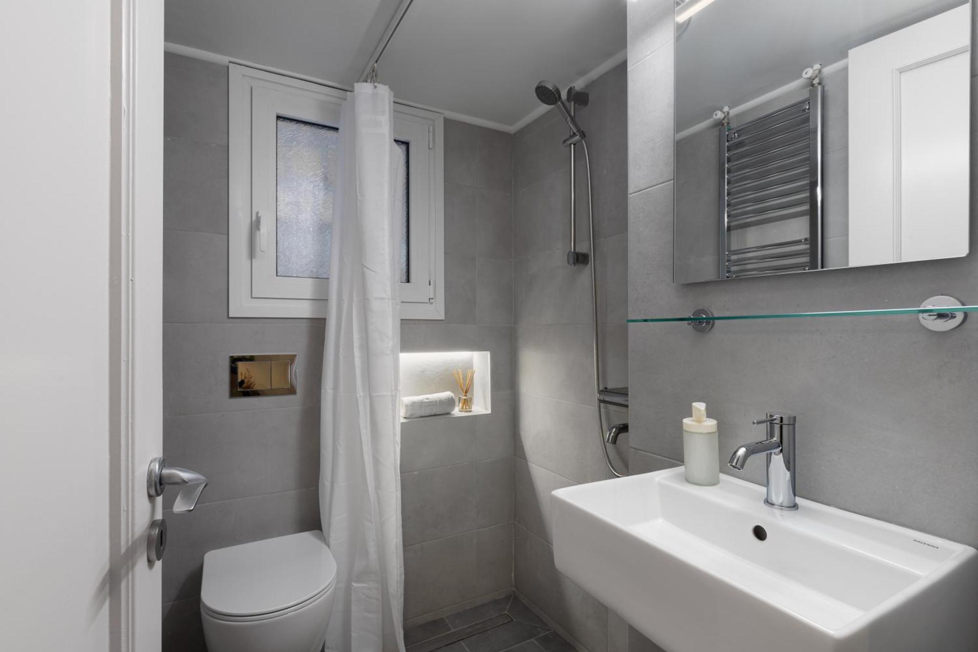 Homely Apt In Neapoli, Exarcheia Athena Bagian luar foto